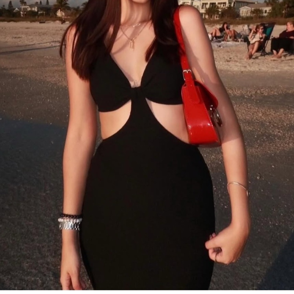 SHEIN Black Backless Cut-Out Dress